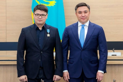 Председатель Совета директоров Еркебулан Ильясов награжден орденом «Құрмет»